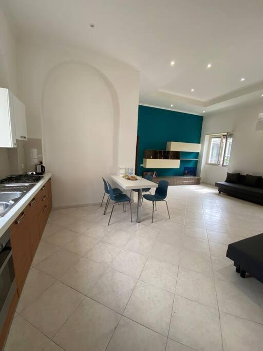 Holiday House Duomo 202 Napoli Dış mekan fotoğraf